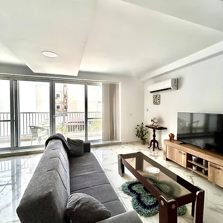 Quiet 2br In Spinola Bay Near Beaches * Saint Julian's
